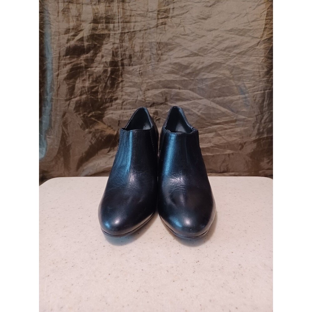 Franco Sarto SURI Chelsea Black Leather Med Hgt Heel Shoe Boots Women US 6M USED